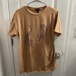 tan tiger tee shirt, size S